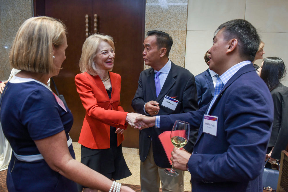 Dr. Gutmann at the all-alumni event in Beijing thanking Penn’s Alumni Clubs in China for their phenomenal levels of engagement
